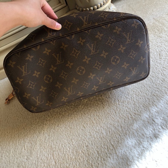 Louis Vuitton MM Neverfull Monogram - Picture 5 of 6
